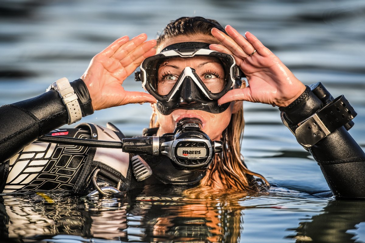 Divers celebrating successful dives